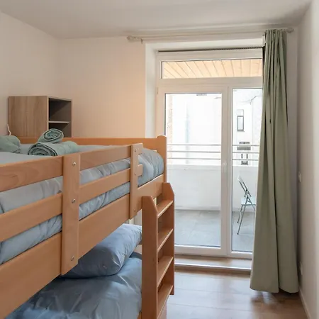 The Break Your Cozy Coastal Escape And Free Parking *