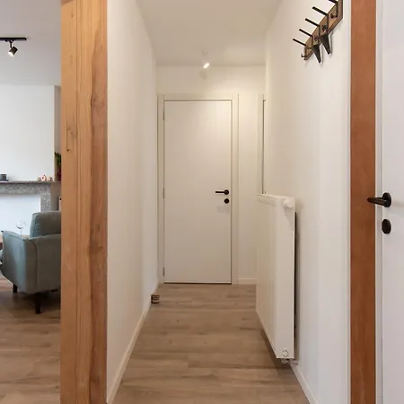 The Break Your Cozy Coastal Escape And Free Parking Appartement Oostende