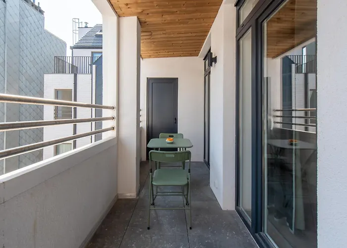 The Break Your Cozy Coastal Escape And Free Parking