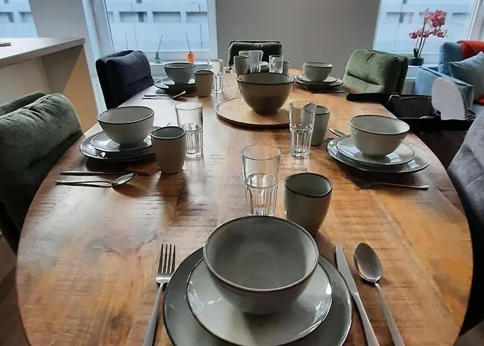 The Break Your Cozy Coastal Escape And Free Parking * Ostende