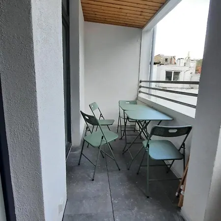 The Break Your Cozy Coastal Escape And Free Parking Apartment Ostende